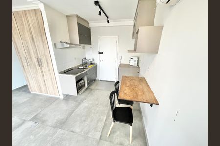 Studio para alugar com 25m², 1 quarto e sem vaga Studio para alugar com 25m², 1 quarto e sem vagaSala/Quarto/Cozinha