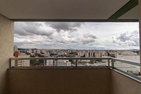 Apartamento para alugar com 62m², 2 quartos e 2 vagasVaranda