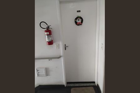 Apartamento para alugar com 45m², 2 quartos e 1 vaga Apartamento para alugar com 45m², 2 quartos e 1 vagaHall de entrada