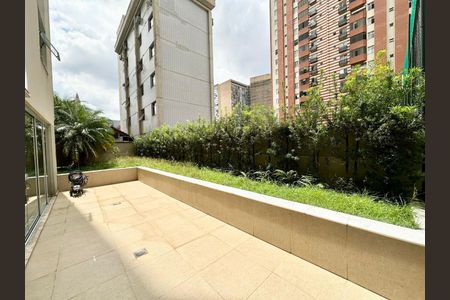 Apartamento para alugar com 64m², 2 quartos e 2 vagas Apartamento para alugar com 64m², 2 quartos e 2 vagasÁrea externa