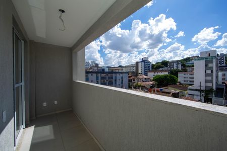 Apartamento à venda com 71m², 3 quartos e 2 vagasVARANDA