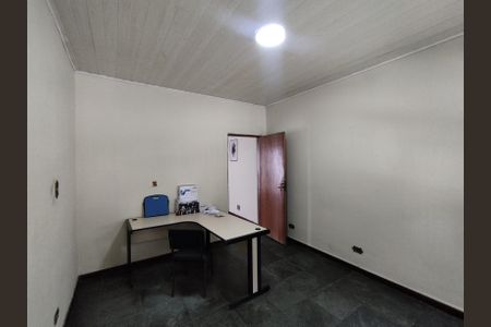 Casa para alugar com 144m², 4 quartos e sem vaga Casa para alugar com 144m², 4 quartos e sem vagaQuarto