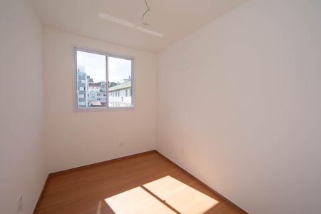 Apartamento à venda com 71m², 3 quartos e 2 vagasQUARTO2