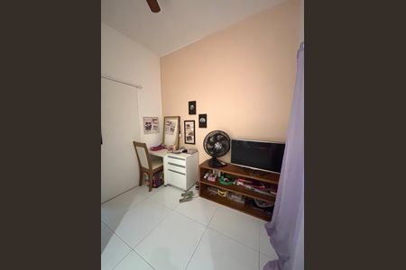 Casa à venda com 170m², 4 quartos e 2 vagasQuarto