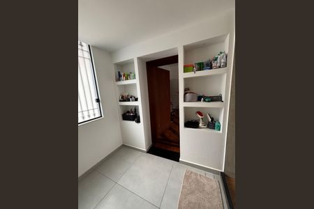 Casa à venda com 170m², 4 quartos e 2 vagasQuarto