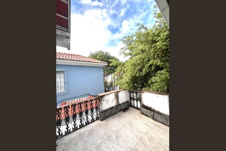 Casa à venda com 170m², 4 quartos e 2 vagasÁrea externa