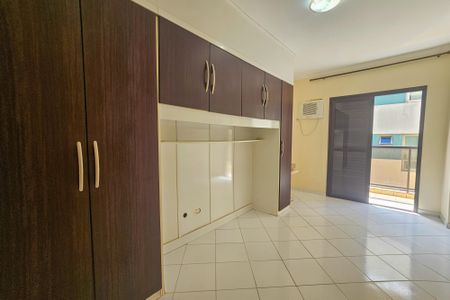 Apartamento para alugar com 2 quartos, 80m² em Jardim Belmar, Guarujá