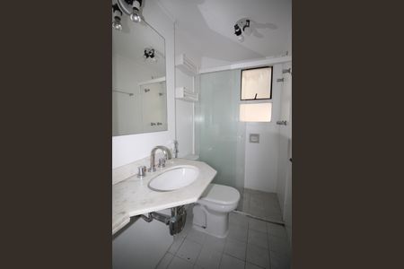 Apartamento à venda com 40m², 1 quarto e 1 vaga Apartamento à venda com 40m², 1 quarto e 1 vagaBanheiro