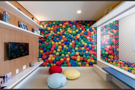 Studio para alugar com 33m², 1 quarto e 1 vaga Studio para alugar com 33m², 1 quarto e 1 vagaBrinquedoteca
