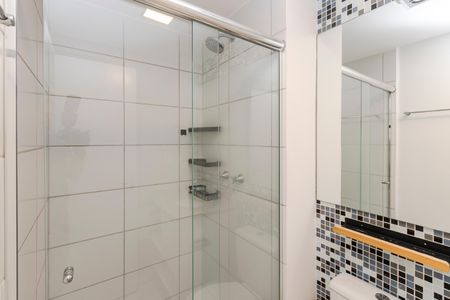 Studio para alugar com 33m², 1 quarto e 1 vaga Studio para alugar com 33m², 1 quarto e 1 vagaBanheiro
