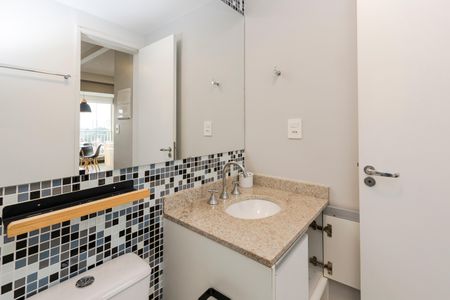 Studio para alugar com 33m², 1 quarto e 1 vaga Studio para alugar com 33m², 1 quarto e 1 vagaBanheiro