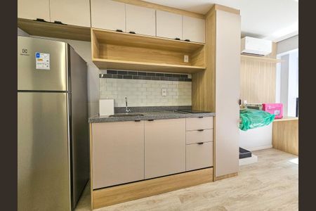 Studio à venda com 24m², 1 quarto e sem vaga Studio à venda com 24m², 1 quarto e sem vagaStudio