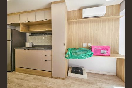 Studio à venda com 24m², 1 quarto e sem vaga Studio à venda com 24m², 1 quarto e sem vagaStudio
