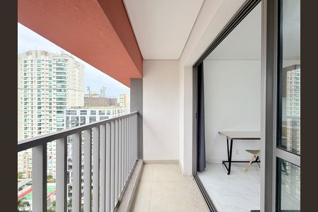 Studio para alugar com 25m², 1 quarto e sem vaga Studio para alugar com 25m², 1 quarto e sem vagaSacada do Studio