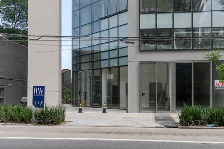 Studio para alugar com 27m², 1 quarto e sem vaga Studio para alugar com 27m², 1 quarto e sem vagaFachada