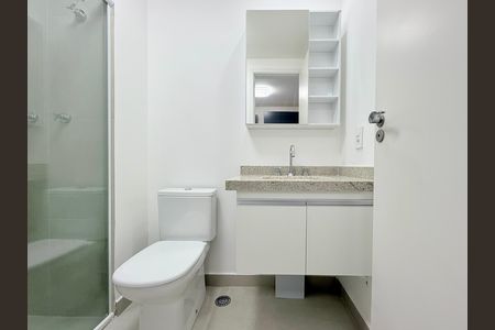 Studio para alugar com 25m², 1 quarto e sem vaga Studio para alugar com 25m², 1 quarto e sem vagaBanheiro