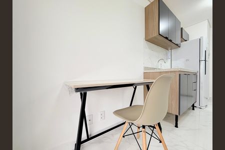 Quarto  de kitnet/studio para alugar com 1 quarto, 27m² em Santo Amaro, São Paulo