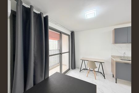 Studio de kitnet/studio para alugar com 1 quarto, 27m² em Santo Amaro, São Paulo