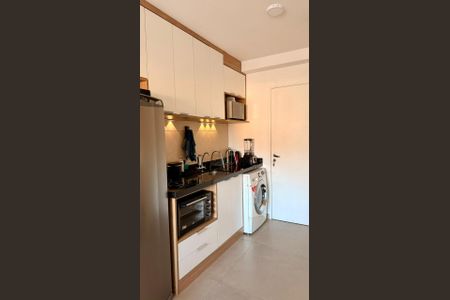 Cozinha de kitnet/studio à venda com 1 quarto, 24m² em Bela Vista, São Paulo