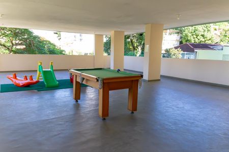 Apartamento à venda com 60m², 2 quartos e 1 vagaÁrea de Jogos