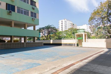 Apartamento à venda com 60m², 2 quartos e 1 vagaQuadra