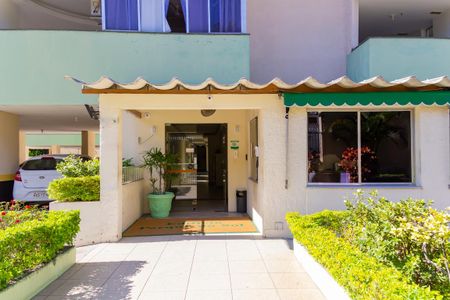 Apartamento à venda com 60m², 2 quartos e 1 vagaFachada