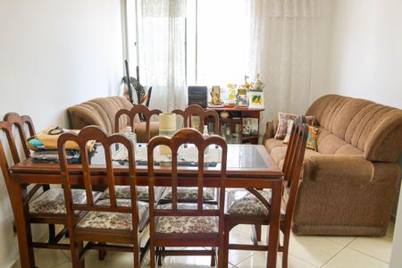 Sala de apartamento à venda com 2 quartos, 60m² em Todos Os Santos, Rio de Janeiro