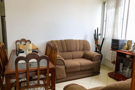Apartamento à venda com 60m², 2 quartos e 1 vagaSala