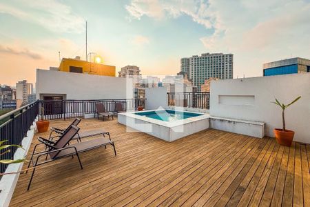 Studio para alugar com 24m², 1 quarto e sem vaga Studio para alugar com 24m², 1 quarto e sem vagaPiscina