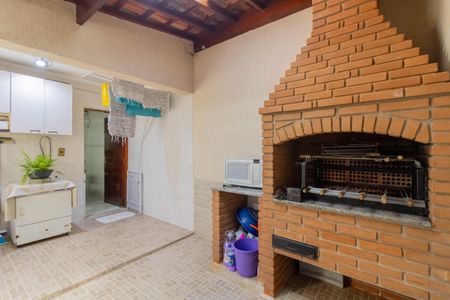 Casa à venda com 188m², 2 quartos e 2 vagasChurrasqueira