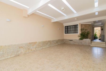 Casa à venda com 188m², 2 quartos e 2 vagasGaragem 