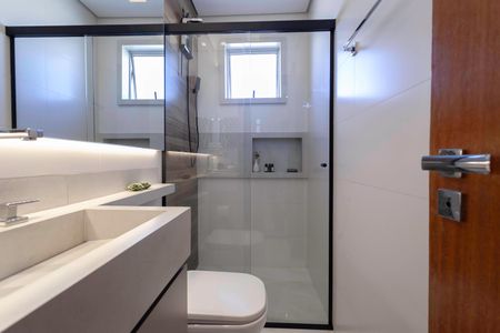 Apartamento à venda com 147m², 3 quartos e 2 vagasCobertura - Banheiro social 2