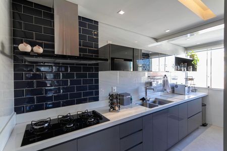 Apartamento à venda com 147m², 3 quartos e 2 vagasCozinha