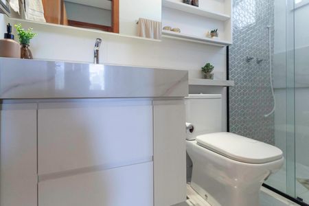 Apartamento à venda com 147m², 3 quartos e 2 vagasBanheiro da suíte 2