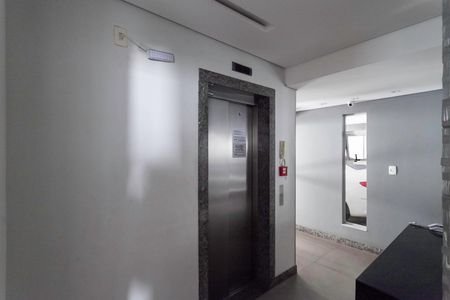 Apartamento à venda com 147m², 3 quartos e 2 vagasHall social