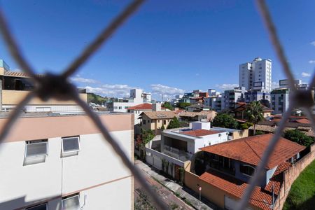 Apartamento à venda com 147m², 3 quartos e 2 vagasSuíte 2 - Vista