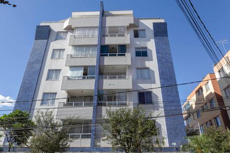 Apartamento à venda com 147m², 3 quartos e 2 vagasFachada