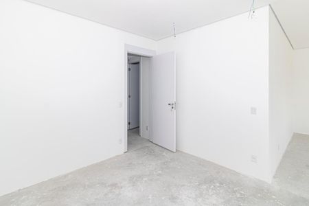 Apartamento à venda com 230m², 3 quartos e 4 vagasQuarto Suíte 1