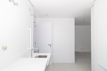 Apartamento à venda com 230m², 3 quartos e 4 vagasÁrea de Serviço