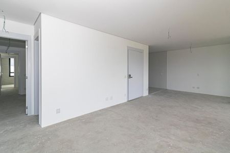 Apartamento à venda com 230m², 3 quartos e 4 vagasSala