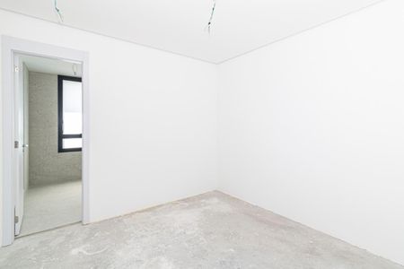 Apartamento à venda com 230m², 3 quartos e 4 vagasQuarto Suíte 1