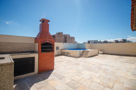 Apartamento para alugar com 310m², 3 quartos e 1 vaga Apartamento para alugar com 310m², 3 quartos e 1 vagaCobertura