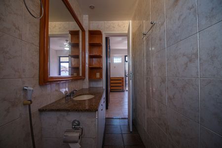Apartamento para alugar com 310m², 3 quartos e 1 vaga Apartamento para alugar com 310m², 3 quartos e 1 vagaBanheiro Suite