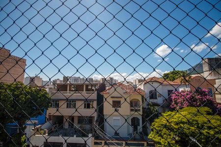 Apartamento para alugar com 310m², 3 quartos e 1 vaga Apartamento para alugar com 310m², 3 quartos e 1 vagaSala Varanda Vista