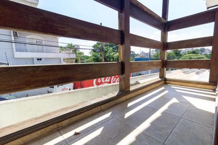 Casa à venda com 179m², 4 quartos e 3 vagasVaranda