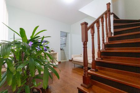 Casa à venda com 179m², 4 quartos e 3 vagasSala