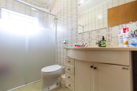 Casa à venda com 179m², 4 quartos e 3 vagasBanheiro 2