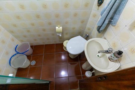 Casa à venda com 179m², 4 quartos e 3 vagasBanheiro 1