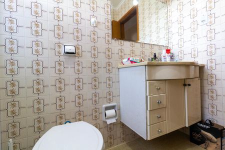 Casa à venda com 179m², 4 quartos e 3 vagasBanheiro 2