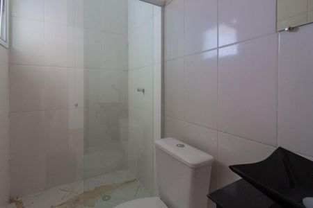 Apartamento para alugar com 70m², 2 quartos e 1 vaga Apartamento para alugar com 70m², 2 quartos e 1 vagaBanheiro suíte